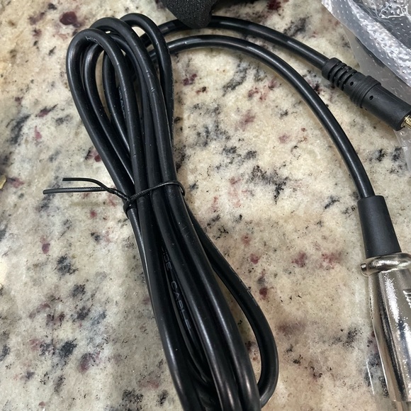 Microphone Studio Kit New 
N1 studio condenser microphone - Picture 6 of 10